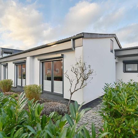 Bungalow Nr 1 "Gruenewald" Birkenweg 2 Kellenhusen Exterior photo