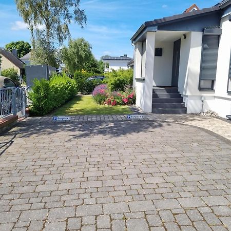 Bungalow Nr 1 "Gruenewald" Birkenweg 2 Kellenhusen Exterior photo